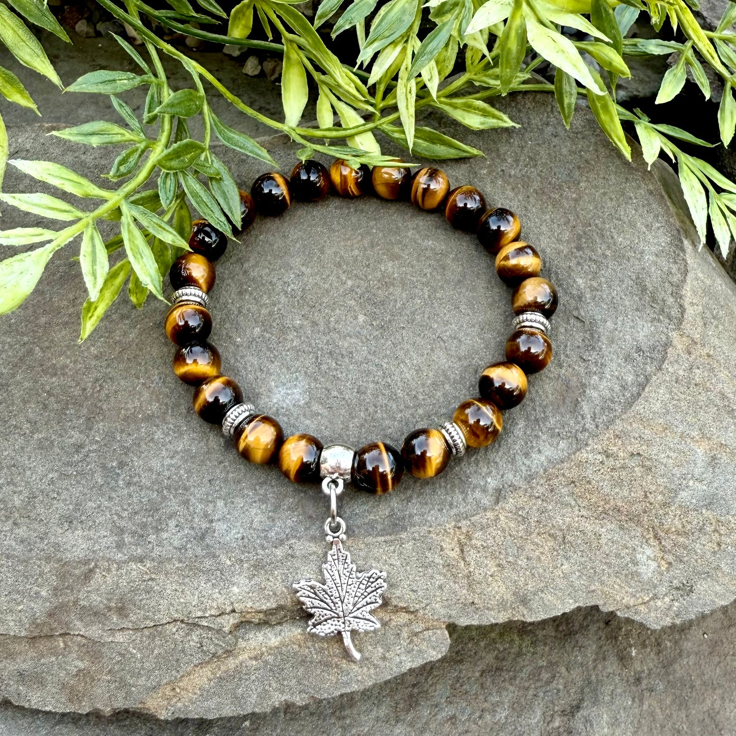 Yellow Tigers Eye with Fall Leaf